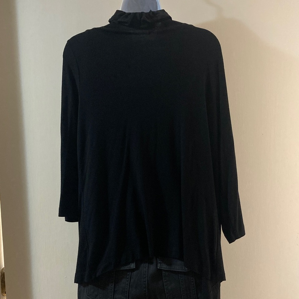 Elegant Black Ruffled Women's cardigan, size medium - Picture 4 of 5
